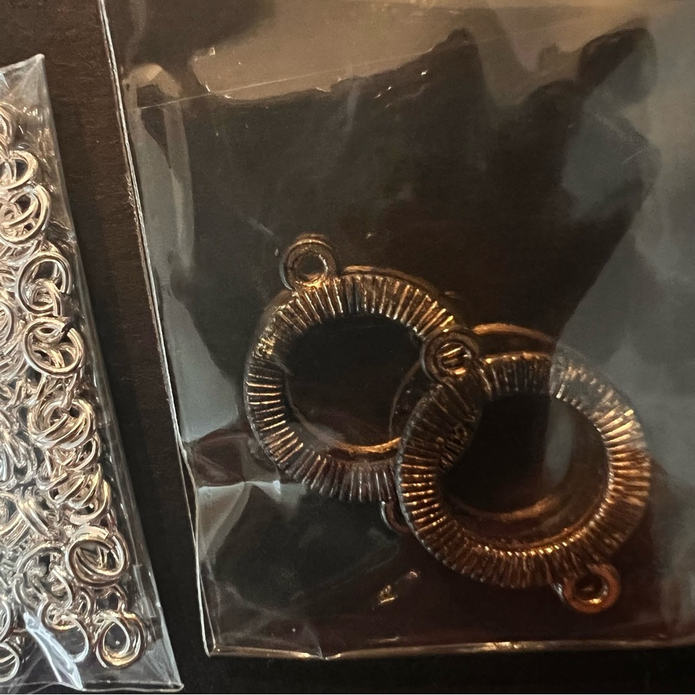 Bundle of 10 Assorted Jewelry Making Supplies - Picture 10 of 11